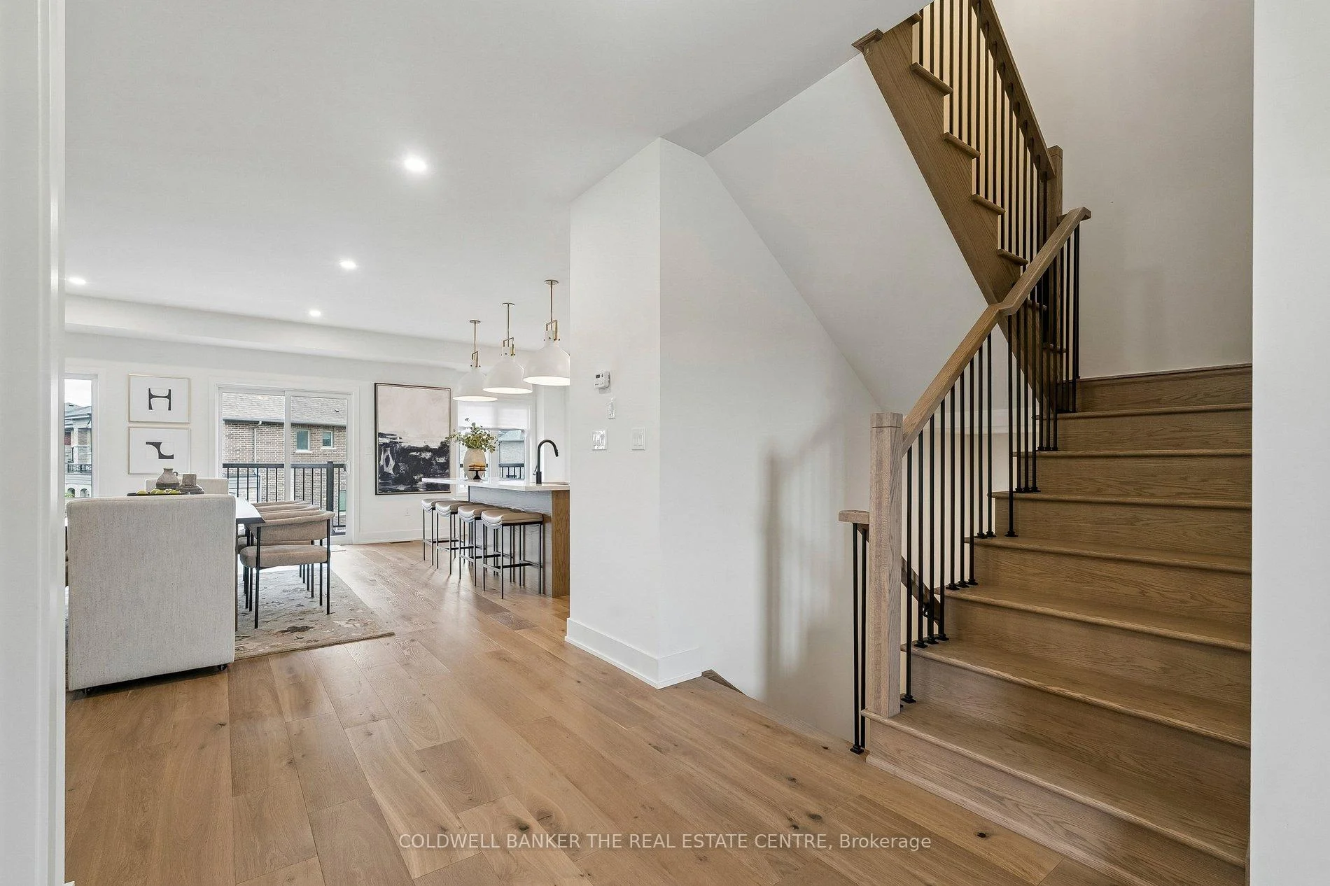 Photo 32 of 5 Ballinger Way, Uxbridge — HOMEH