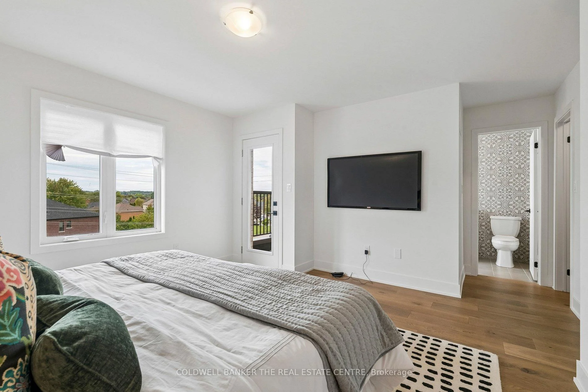 Photo 57 of 5 Ballinger Way, Uxbridge — HOMEH