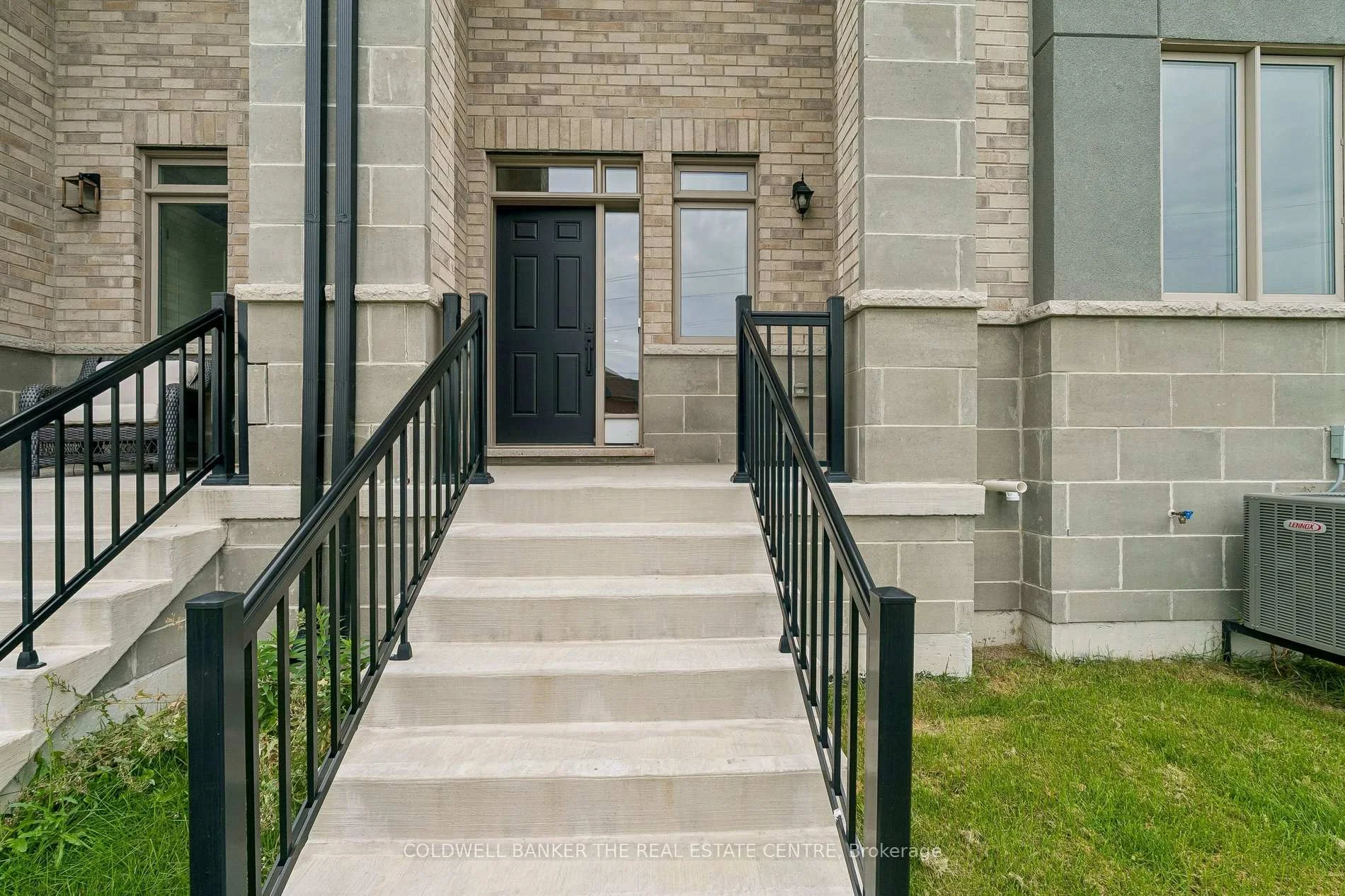 Photo 81 of 5 Ballinger Way, Uxbridge — HOMEH