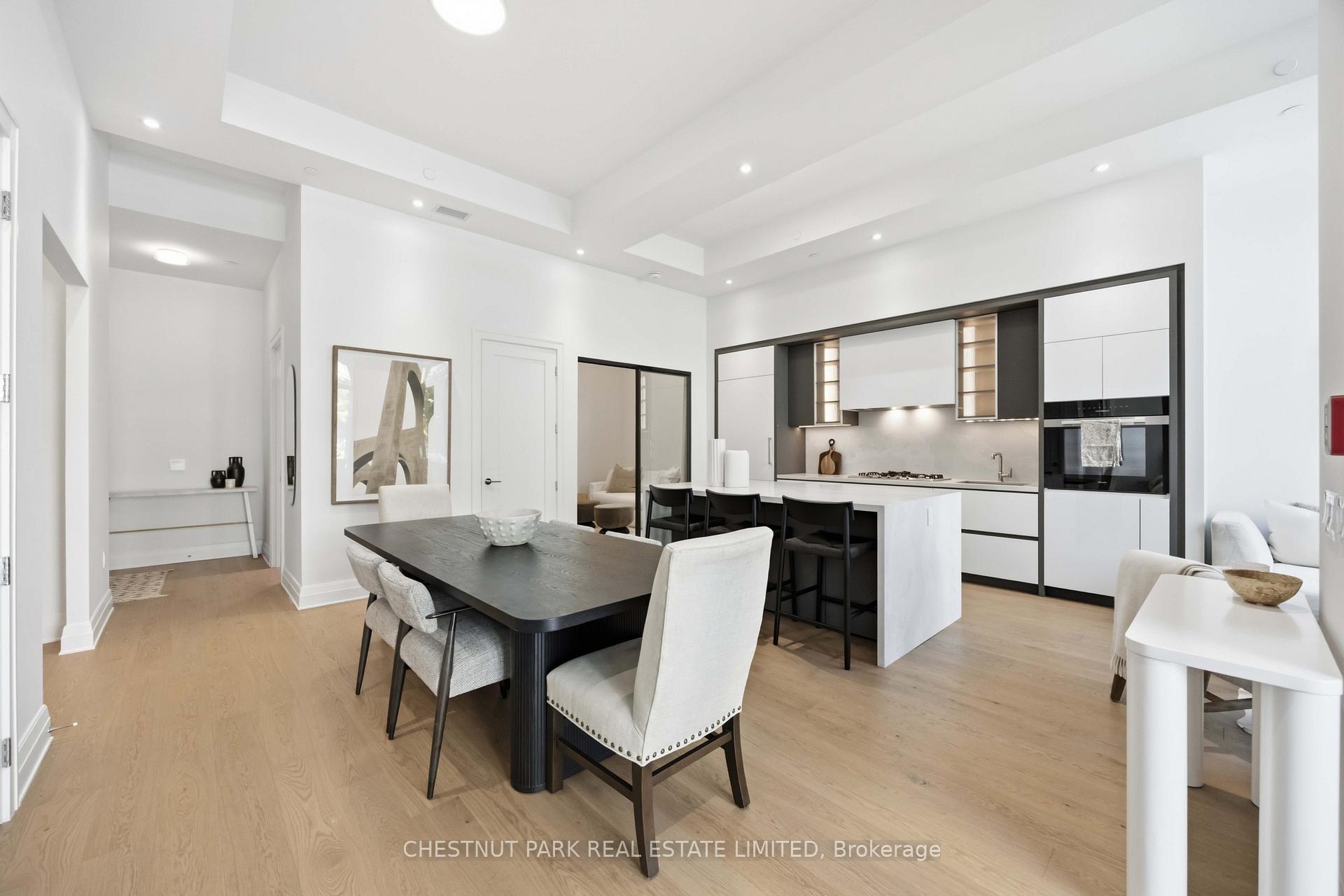Photo 2 of Unit 101, 2 Forest Hill Road, Toronto, Forest Hill South — HOMEH