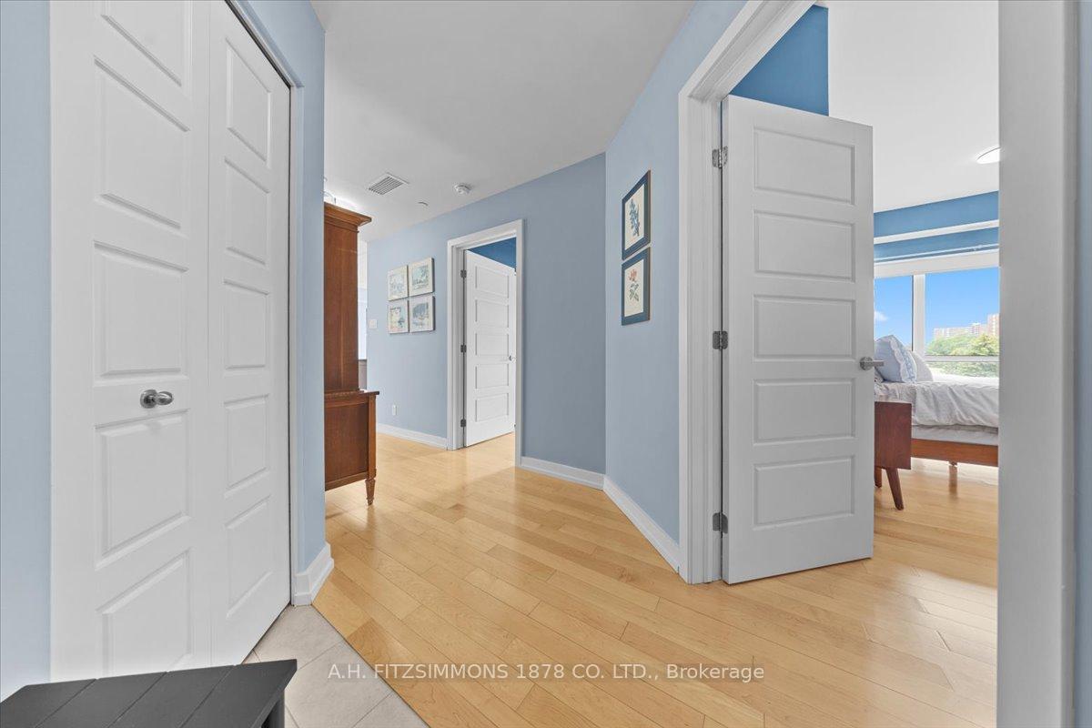 Photo 7 of Unit 410, 330 Titan Private, Ottawa, Borden Farm/Stewart Farm/Carleton Heights/Parkwood Hills — HOMEH