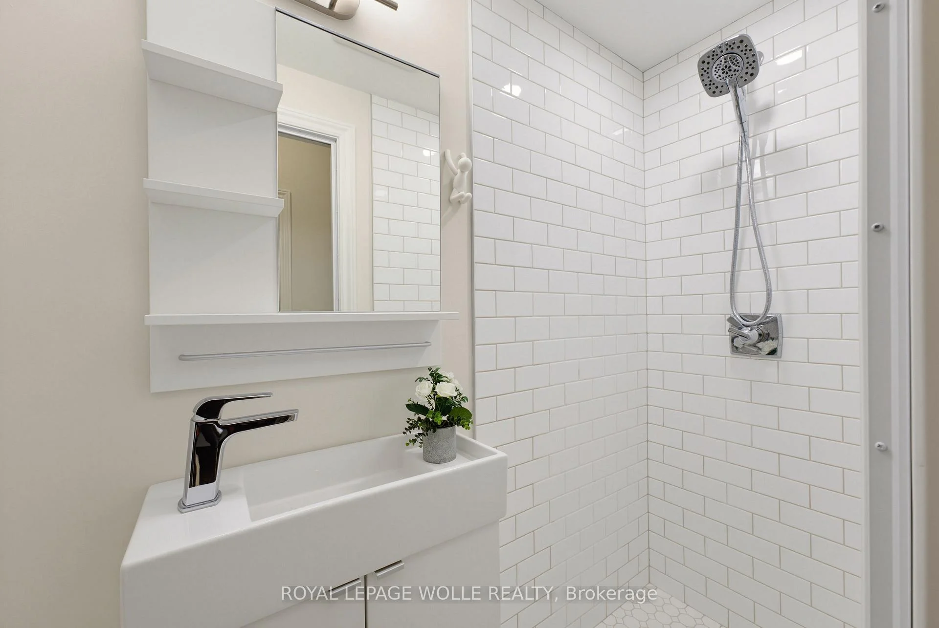 Photo 56 of Unit 64, 225 Benjamin Road, Waterloo, North Lakeshore — HOMEH