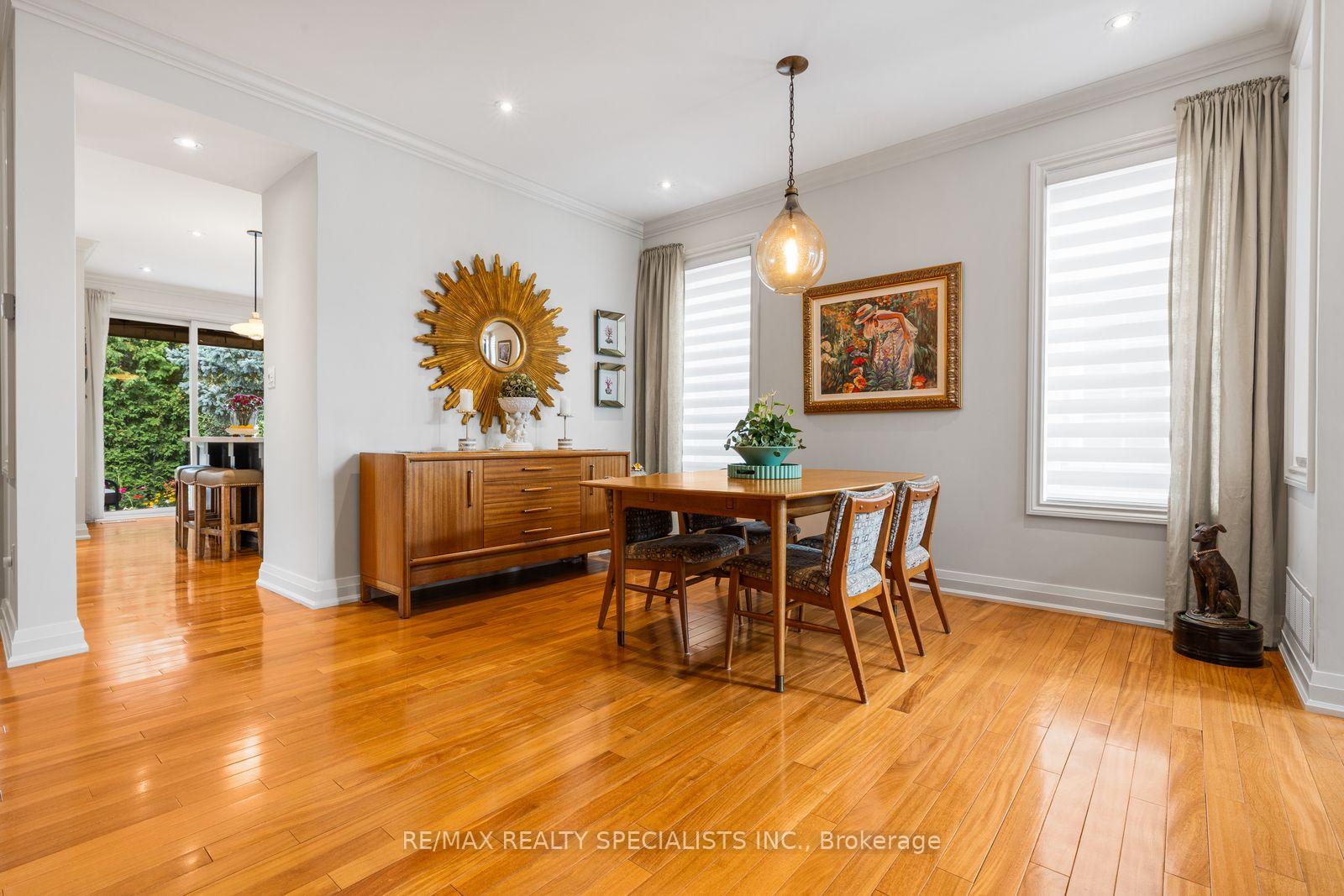 Photo 5 of 3602 Forest Bluff Crescent, Mississauga, Lisgar — HOMEH
