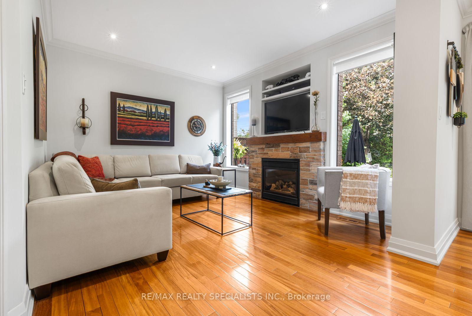 Photo 14 of 3602 Forest Bluff Crescent, Mississauga, Lisgar — HOMEH