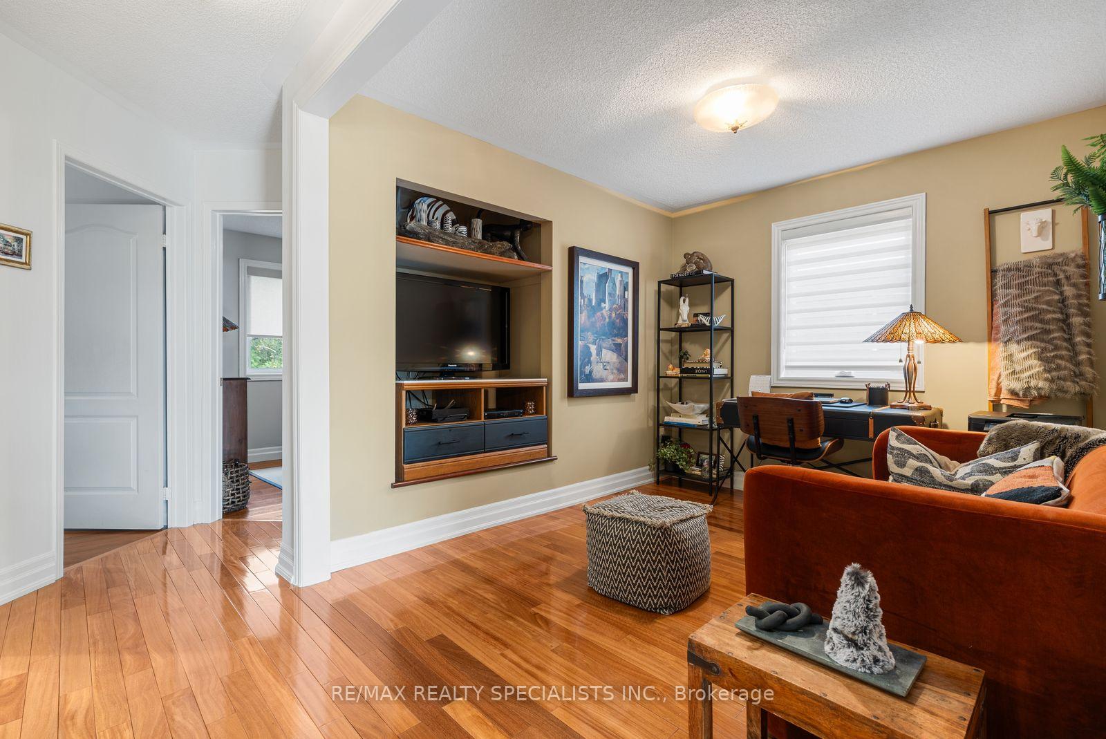 Photo 24 of 3602 Forest Bluff Crescent, Mississauga, Lisgar — HOMEH