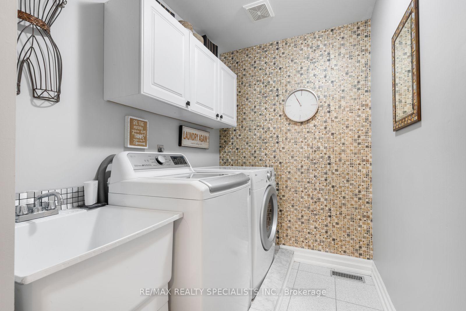 Photo 29 of 3602 Forest Bluff Crescent, Mississauga, Lisgar — HOMEH