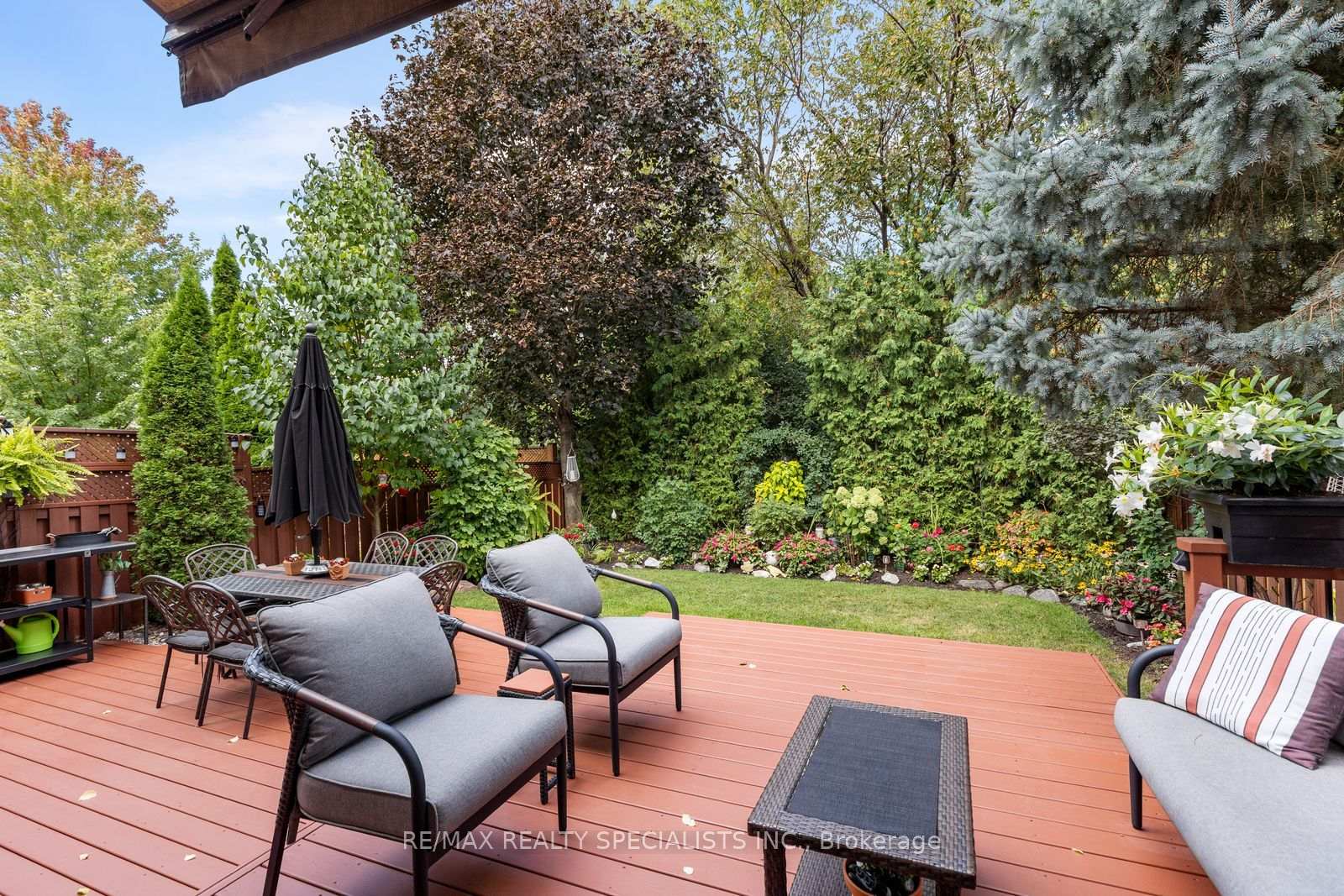 Photo 37 of 3602 Forest Bluff Crescent, Mississauga, Lisgar — HOMEH