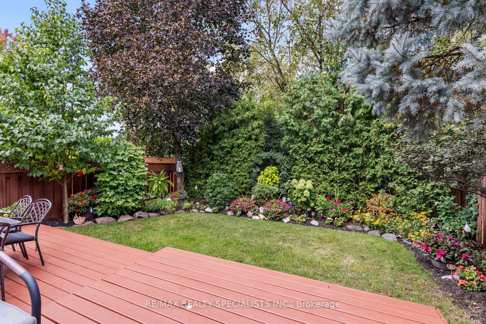Photo 39 of 3602 Forest Bluff Crescent, Mississauga, Lisgar — HOMEH