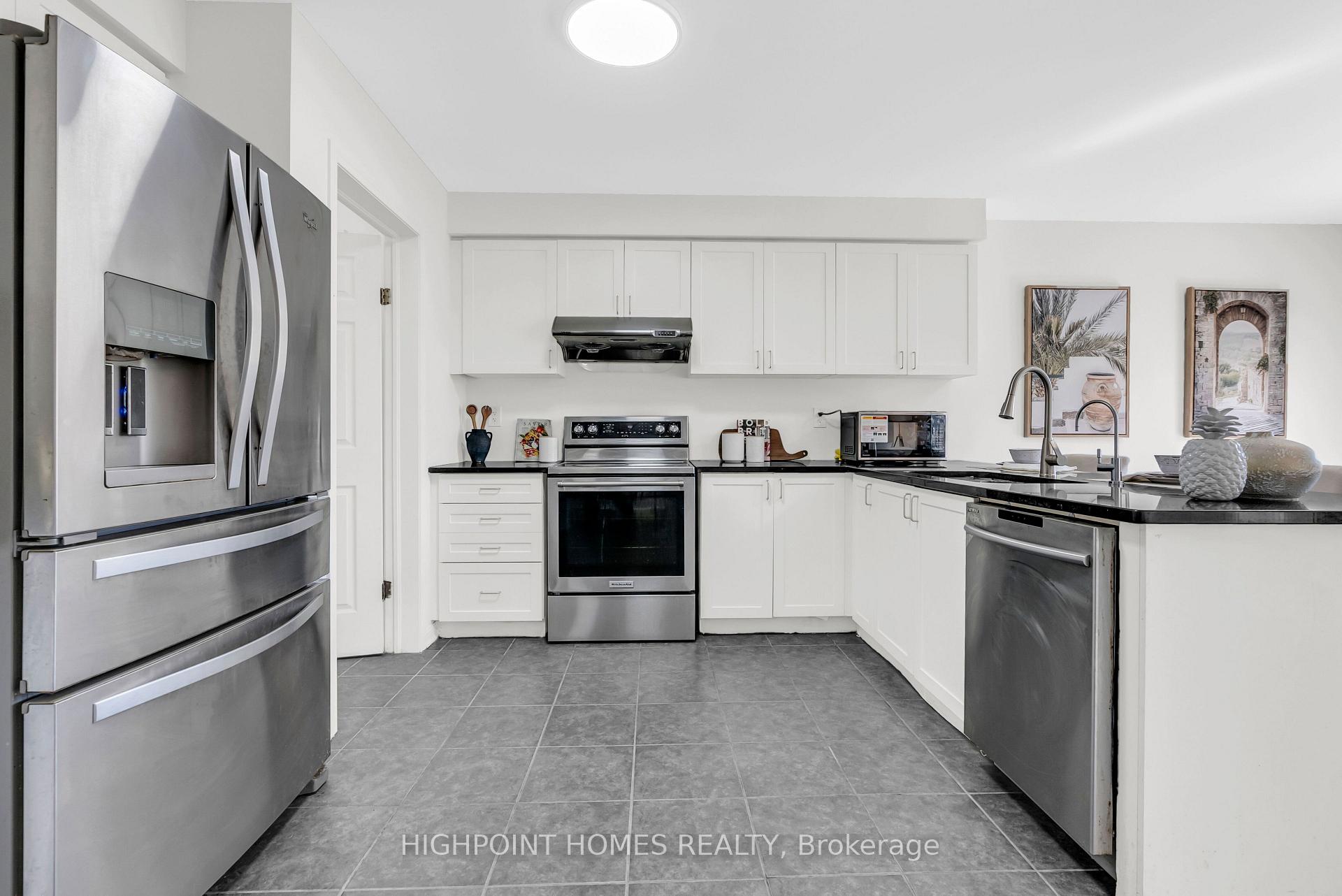 Photo 4 of 1802 Liatris Drive, Pickering, Duffin Heights — HOMEH