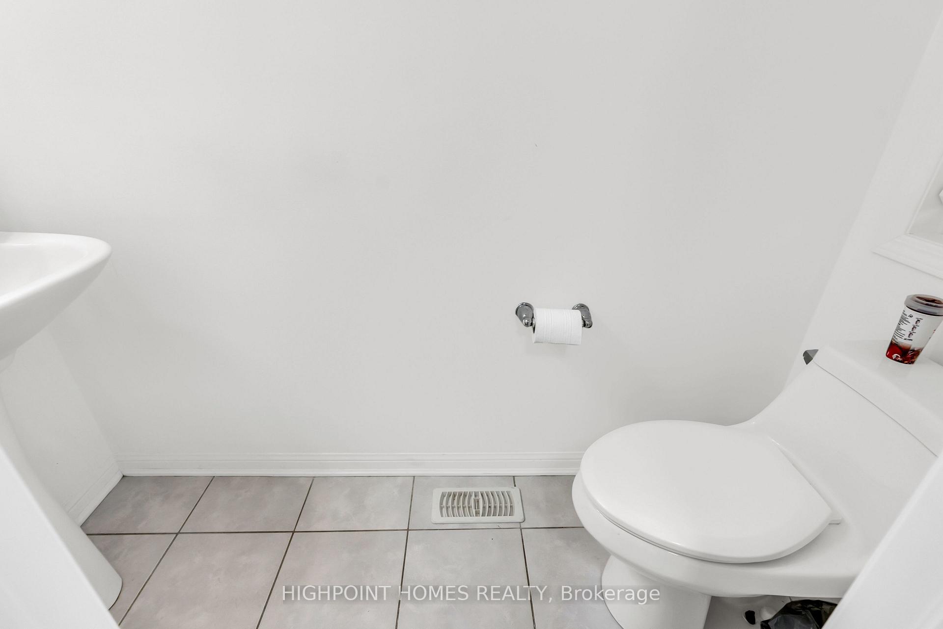 Photo 5 of 1802 Liatris Drive, Pickering, Duffin Heights — HOMEH