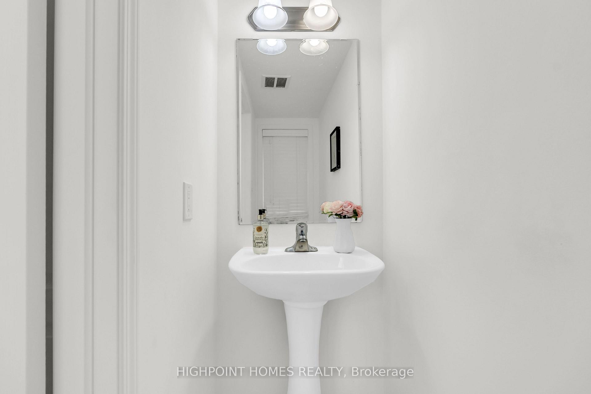 Photo 6 of 1802 Liatris Drive, Pickering, Duffin Heights — HOMEH