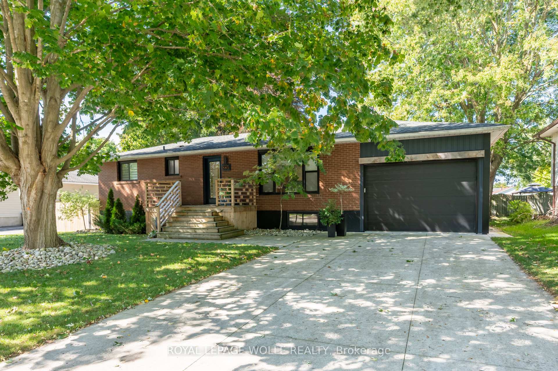 Photo of 238 Morenz Drive