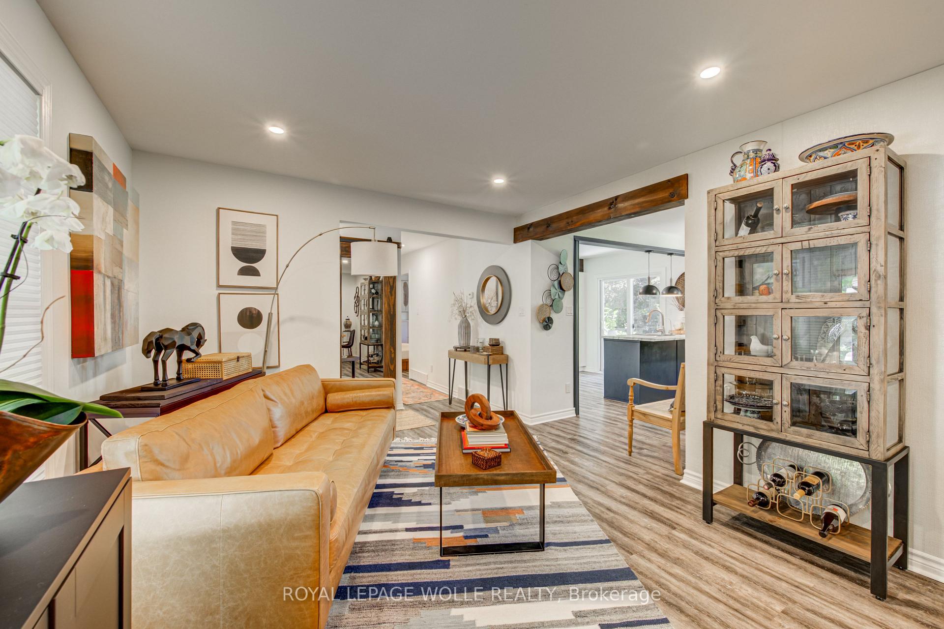 Photo 11 of 238 Morenz Drive, West Perth, Mitchell — HOMEH