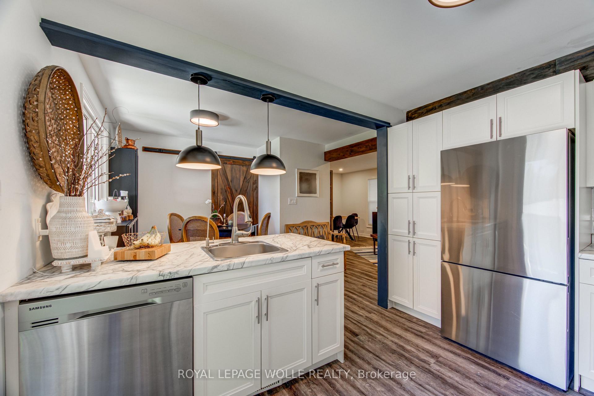 Photo 19 of 238 Morenz Drive, West Perth, Mitchell — HOMEH