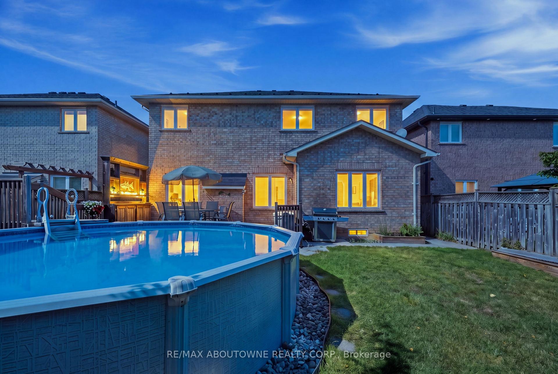 Photo 3 of 1094 Gorham Way, Milton, Clarke — HOMEH