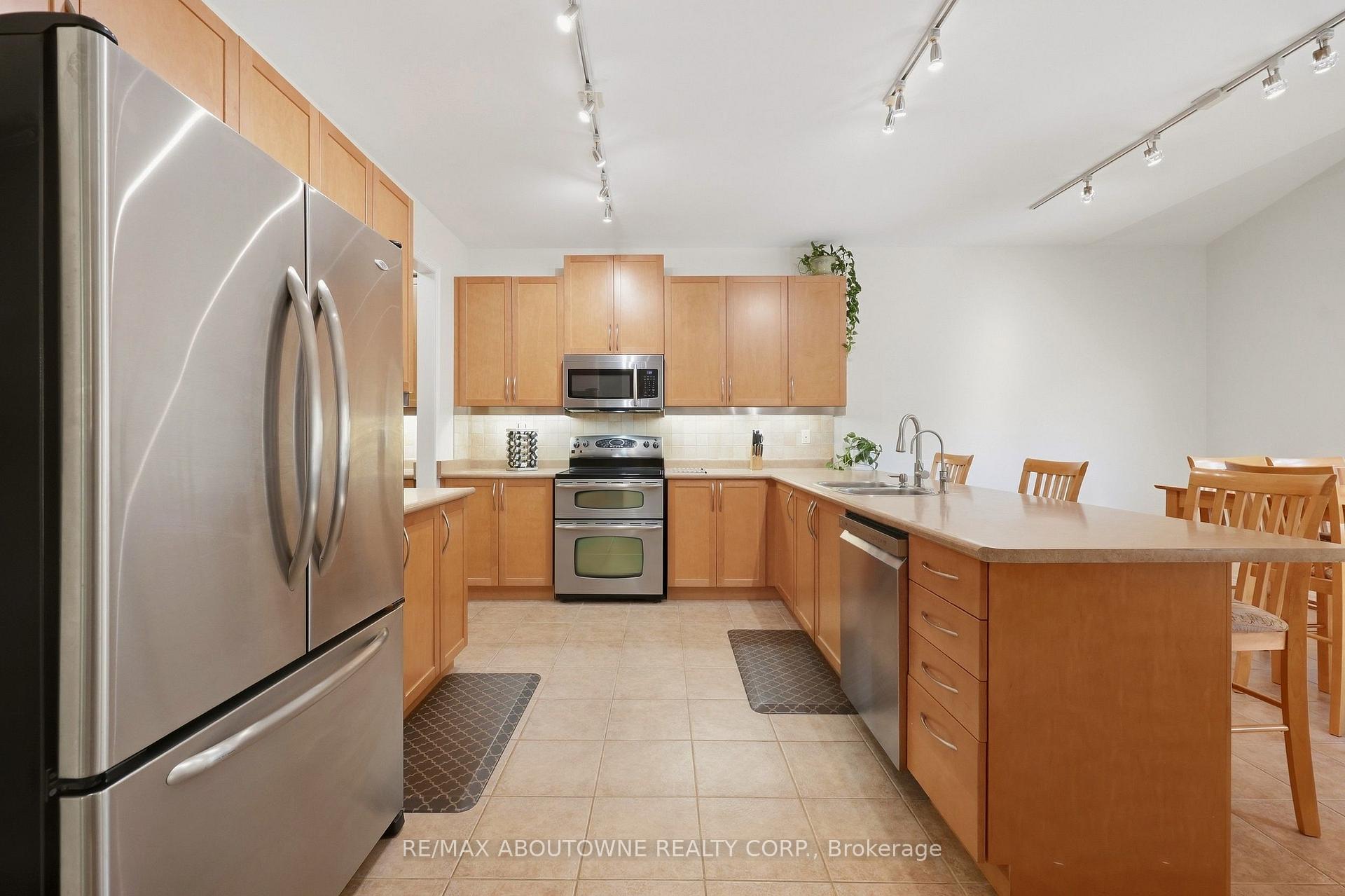 Photo 21 of 1094 Gorham Way, Milton, Clarke — HOMEH