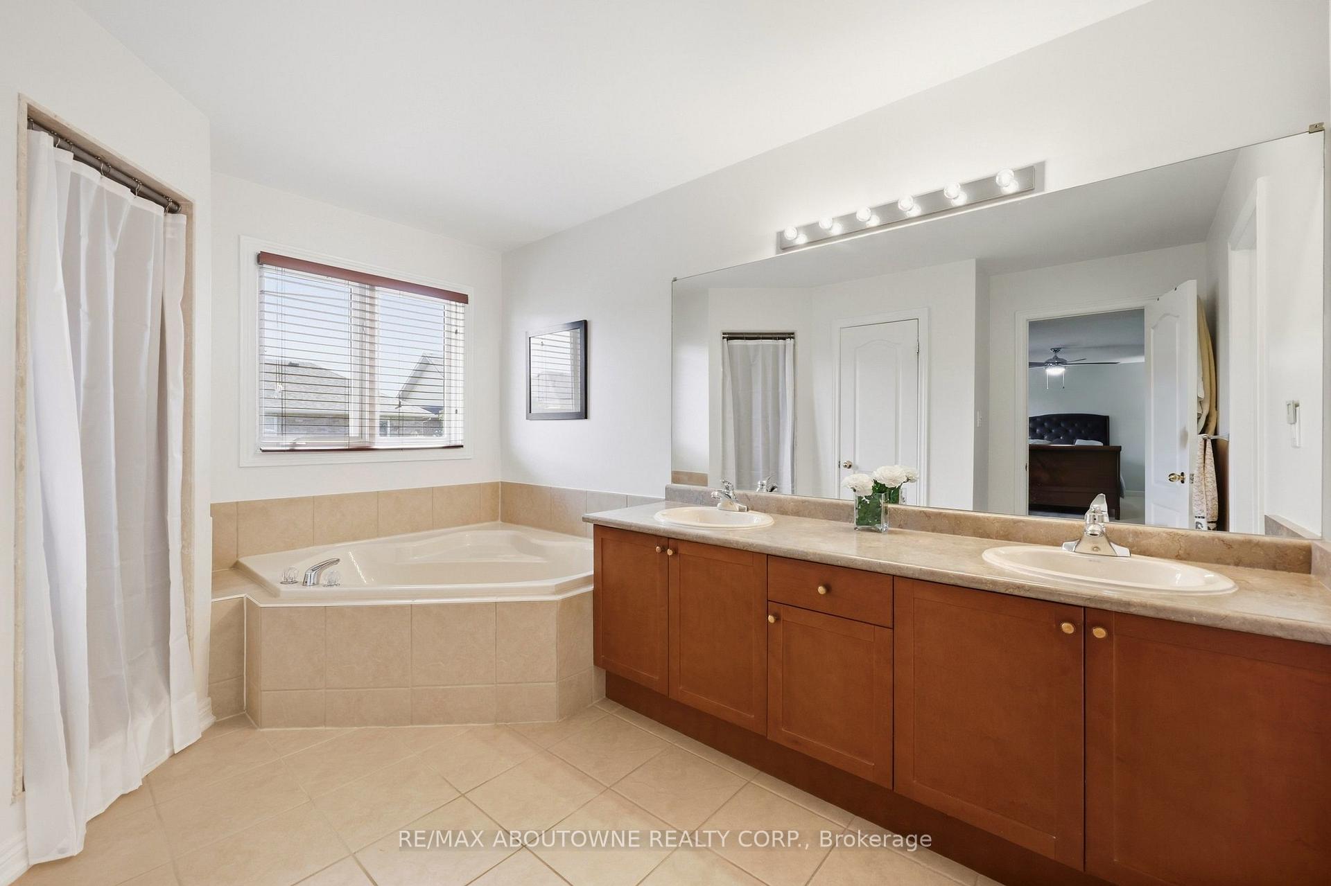 Photo 31 of 1094 Gorham Way, Milton, Clarke — HOMEH