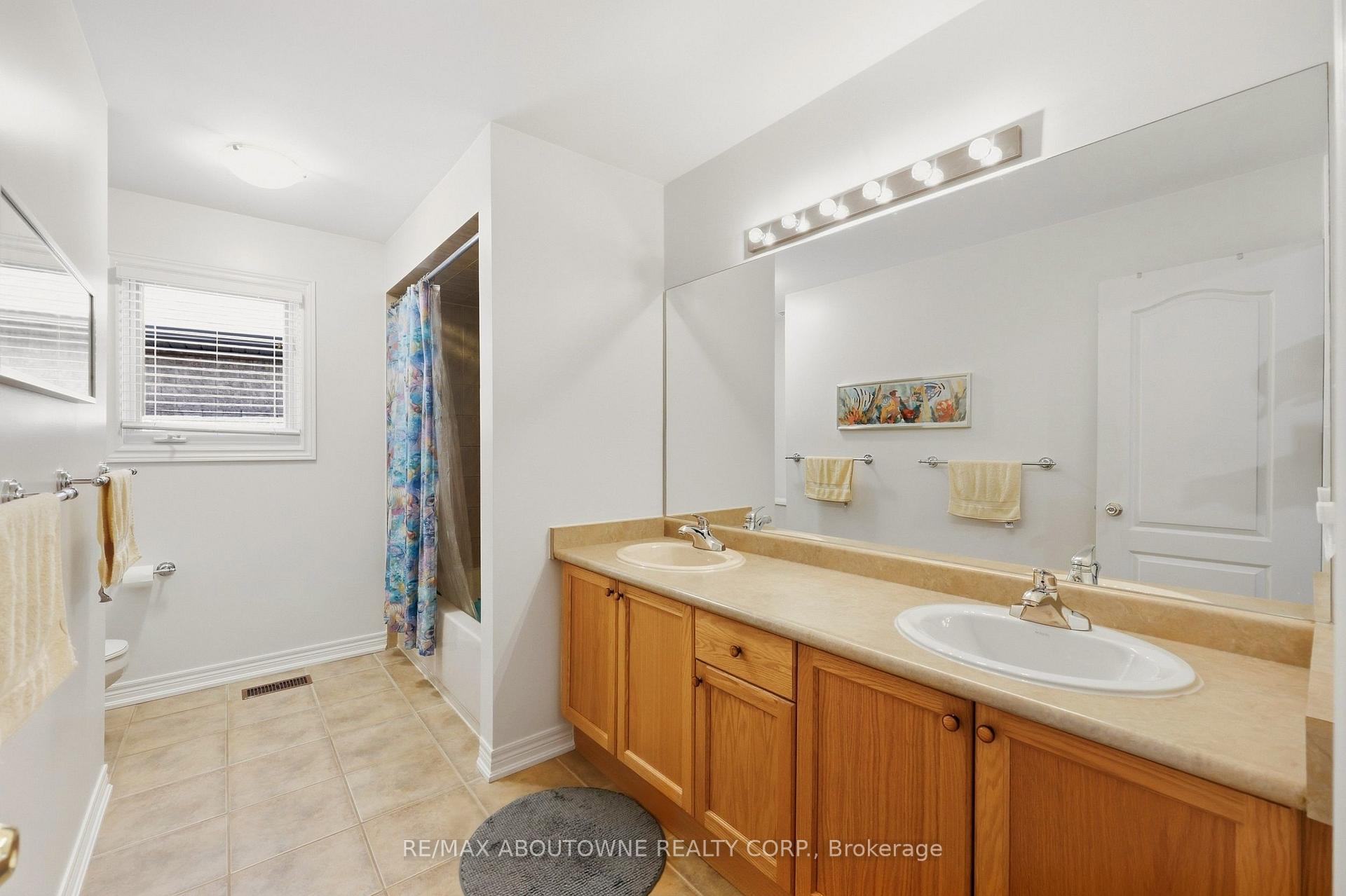 Photo 39 of 1094 Gorham Way, Milton, Clarke — HOMEH