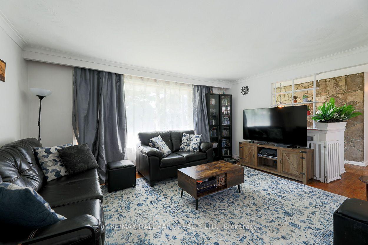Photo 5 of 28 Fermoy Road, Scarborough, Cliffcrest — HOMEH