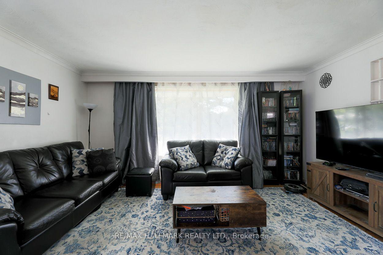 Photo 6 of 28 Fermoy Road, Scarborough, Cliffcrest — HOMEH
