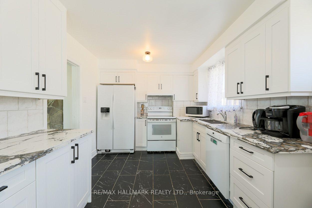 Photo 16 of 28 Fermoy Road, Scarborough, Cliffcrest — HOMEH