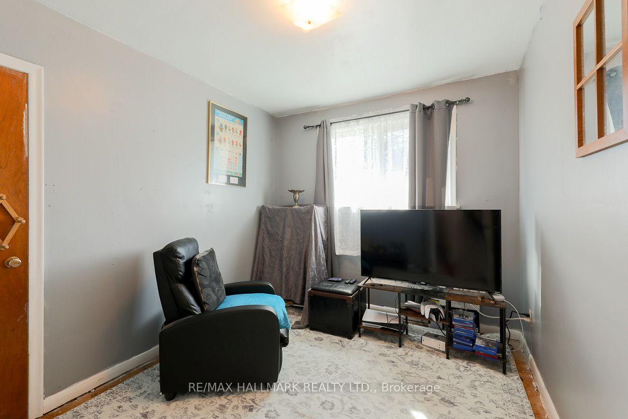 Photo 19 of 28 Fermoy Road, Scarborough, Cliffcrest — HOMEH