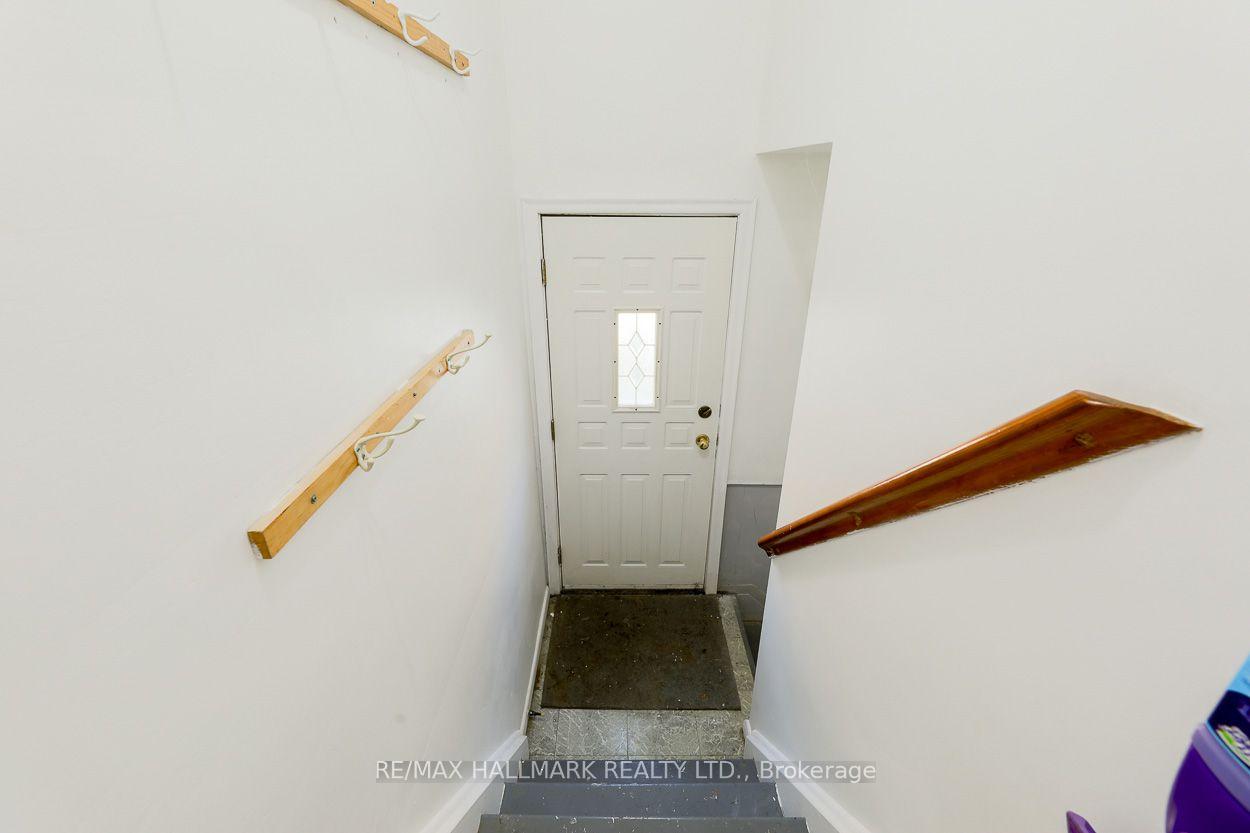 Photo 26 of 28 Fermoy Road, Scarborough, Cliffcrest — HOMEH
