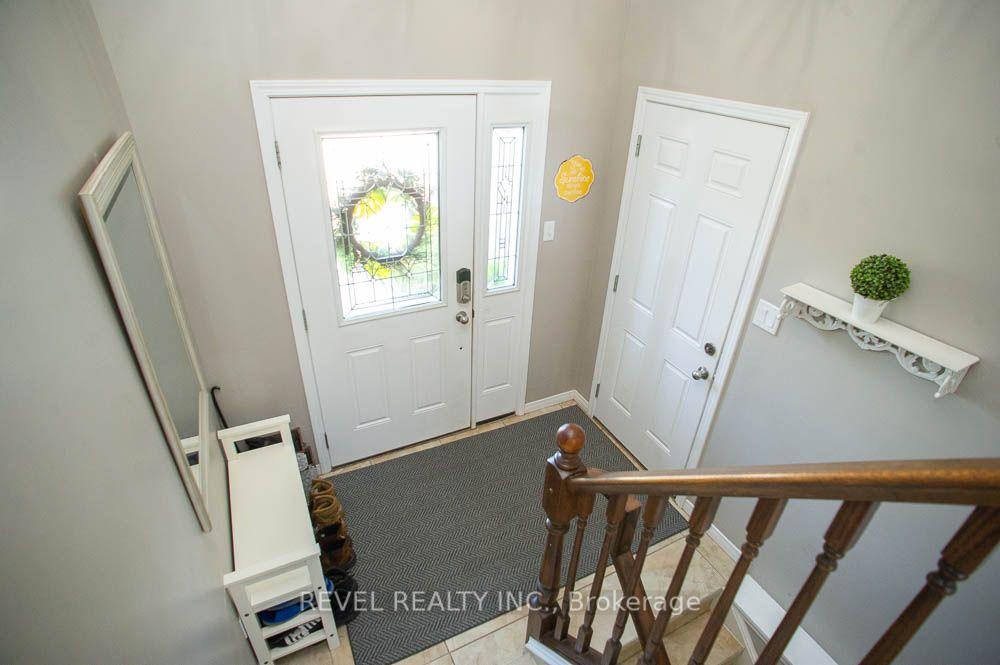 Photo 6 of 48 Nightingale Drive, Brantford, Empire South — HOMEH