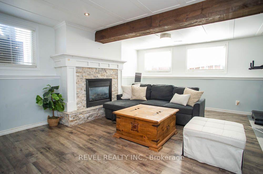 Photo 23 of 48 Nightingale Drive, Brantford, Empire South — HOMEH