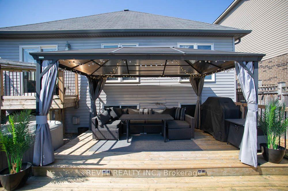Photo 35 of 48 Nightingale Drive, Brantford, Empire South — HOMEH