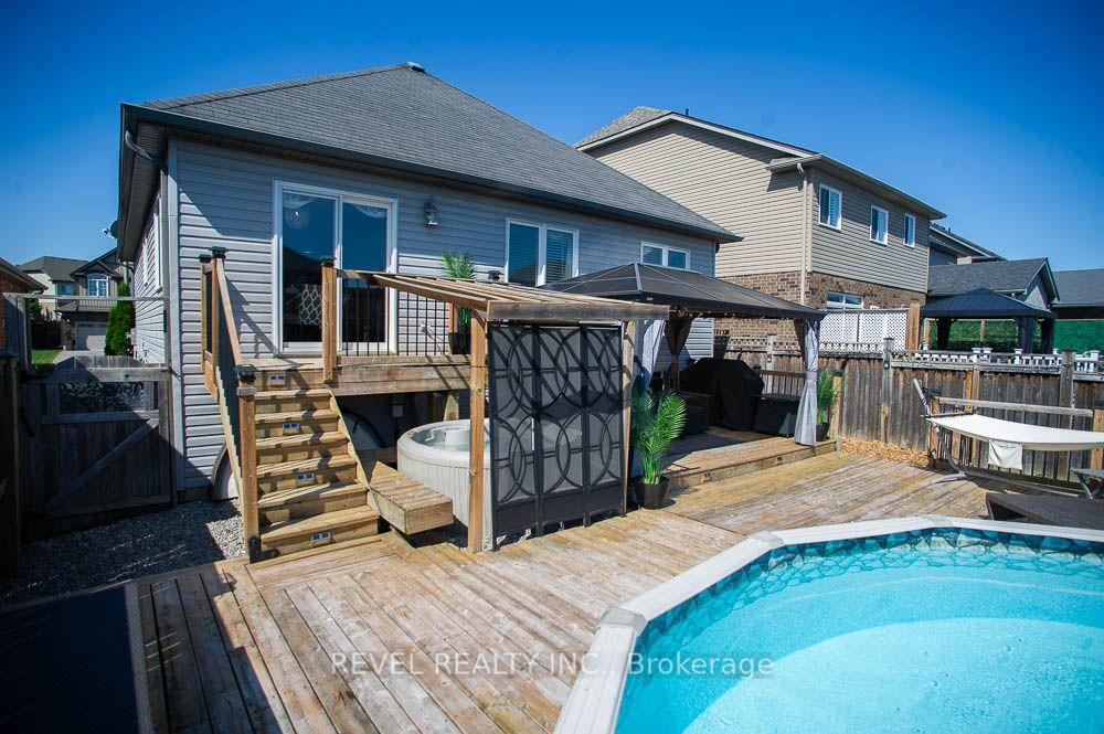Photo 38 of 48 Nightingale Drive, Brantford, Empire South — HOMEH
