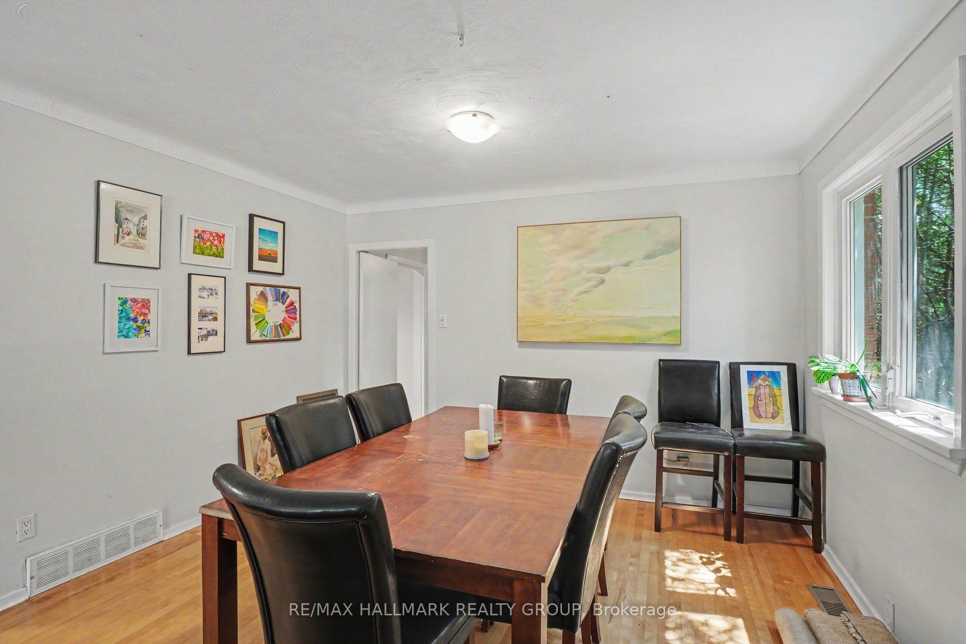 Photo 12 of 657 Golden Avenue, Ottawa, Laurentianview — HOMEH