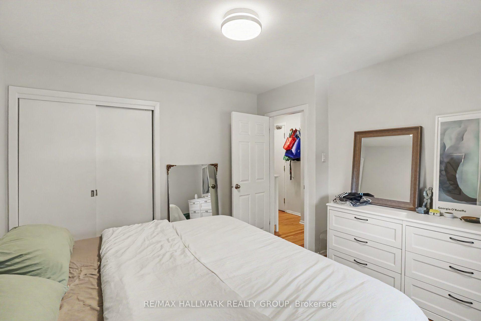 Photo 18 of 657 Golden Avenue, Ottawa, Laurentianview — HOMEH