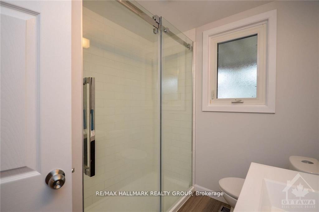 Photo 28 of 657 Golden Avenue, Ottawa, Laurentianview — HOMEH