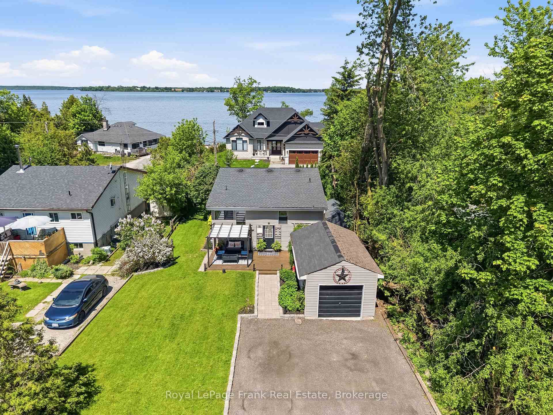 Photo 7 of 18 Armstrong Avenue, Scugog, Rural Scugog — HOMEH