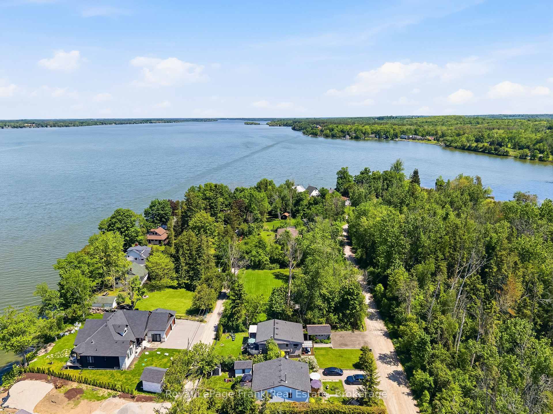 Photo 46 of 18 Armstrong Avenue, Scugog, Rural Scugog — HOMEH