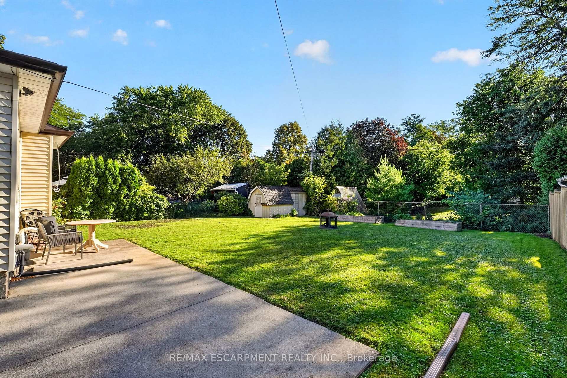 Photo 30 of 416 Bartlett Avenue, Grimsby, Grimsby Beach — HOMEH