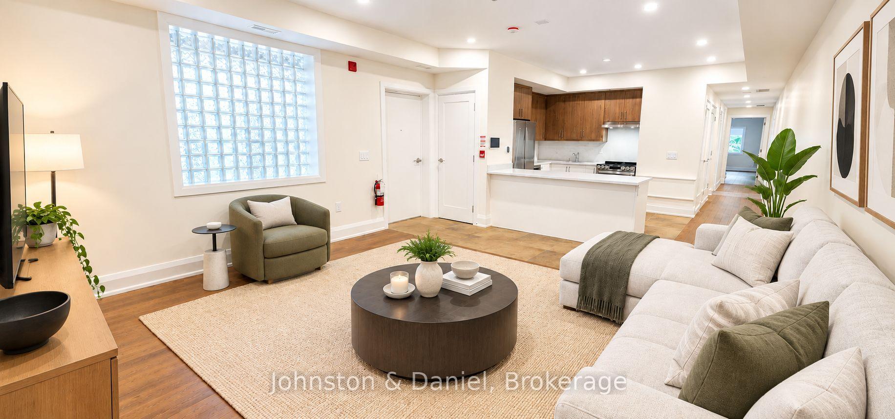 Photo 3 of Unit 202, 2579 Yonge Street, Toronto, Mount Pleasant East — HOMEH