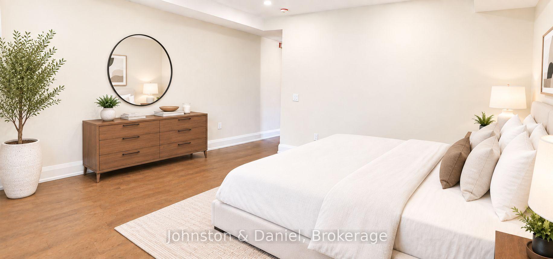 Photo 9 of Unit 202, 2579 Yonge Street, Toronto, Mount Pleasant East — HOMEH