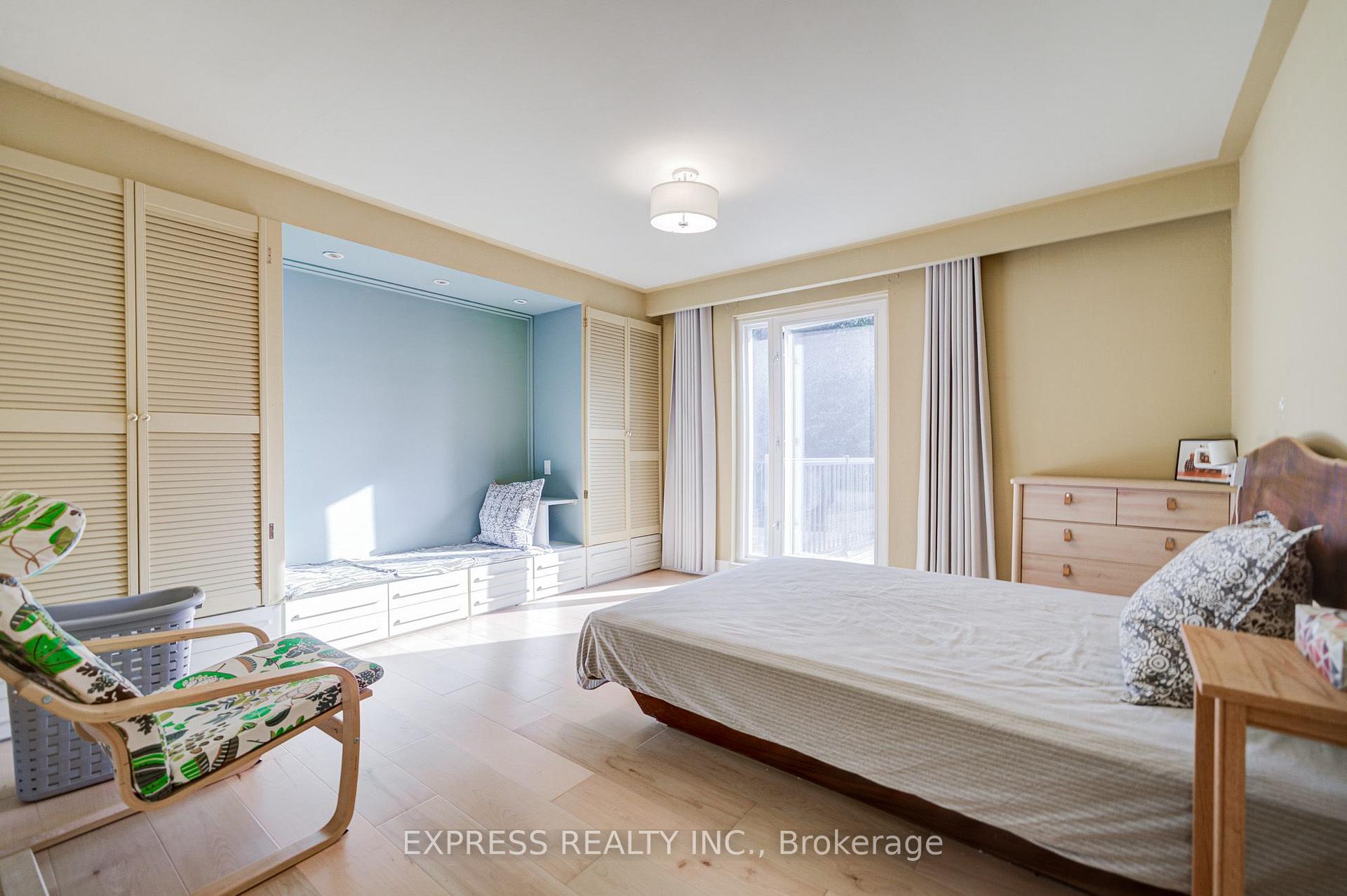 Photo 28 of 42 Gatehead Road, North York, Bayview Village — HOMEH