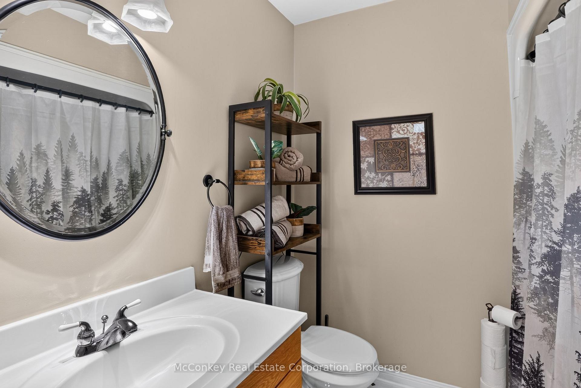 Photo 24 of 1817 Parkwood Circle, Peterborough, Monaghan Ward 2 — HOMEH