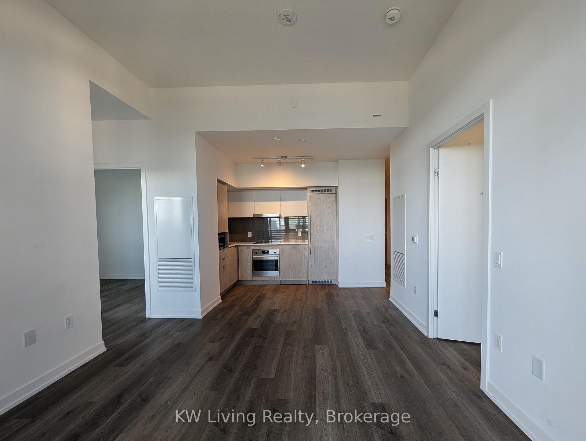 Photo 3 of Unit 1509, 55 Cooper Street, Toronto, Waterfront Communities — HOMEH