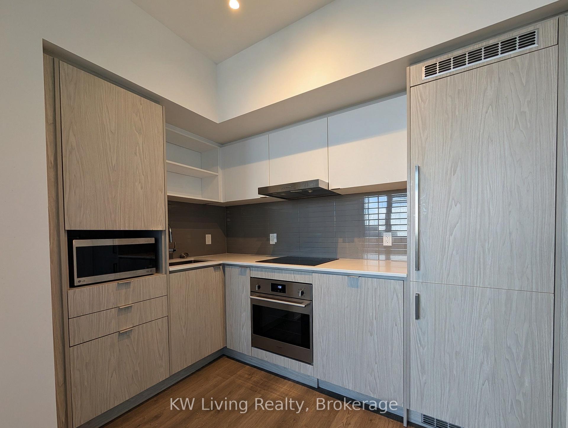 Photo 5 of Unit 1509, 55 Cooper Street, Toronto, Waterfront Communities — HOMEH