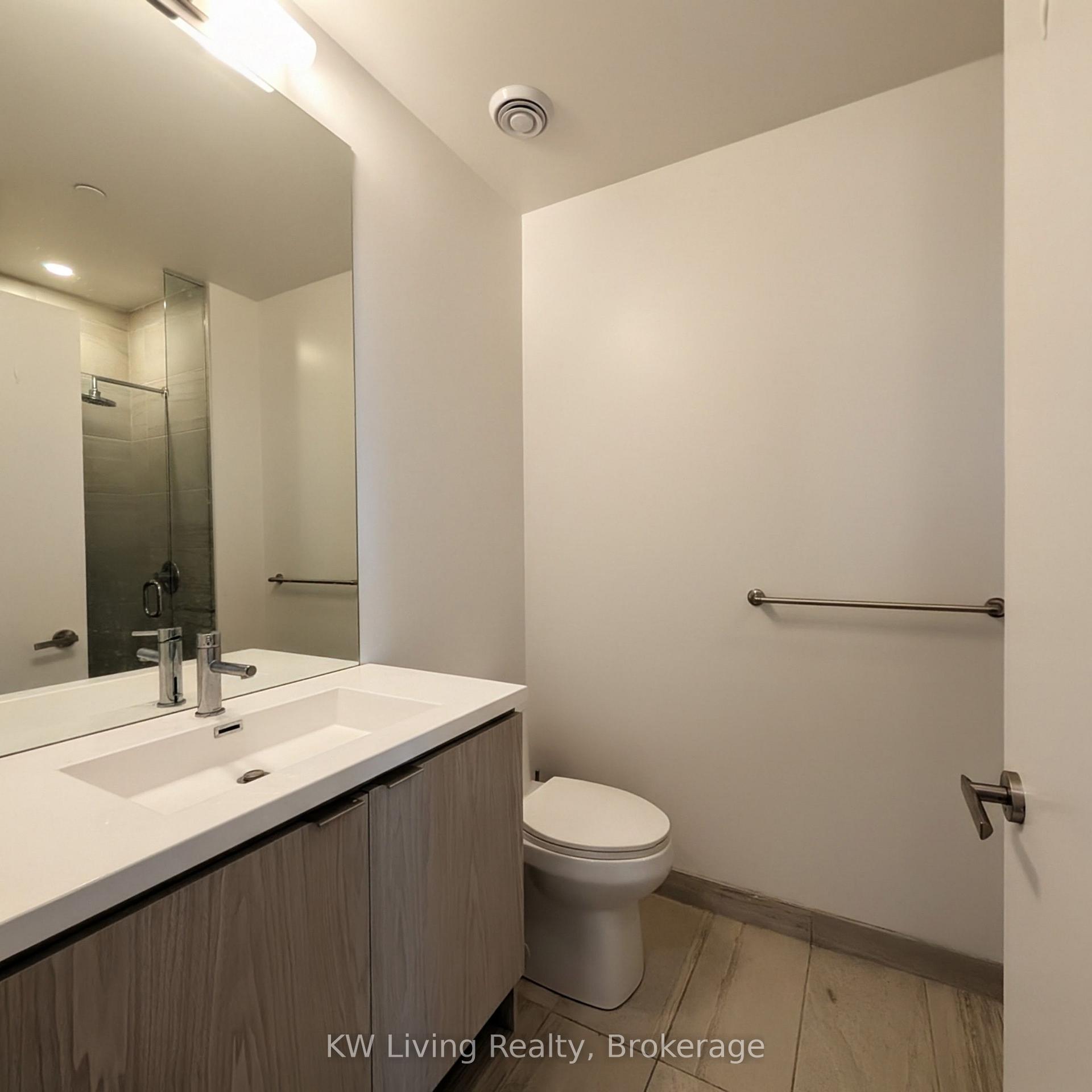 Photo 21 of Unit 1509, 55 Cooper Street, Toronto, Waterfront Communities — HOMEH