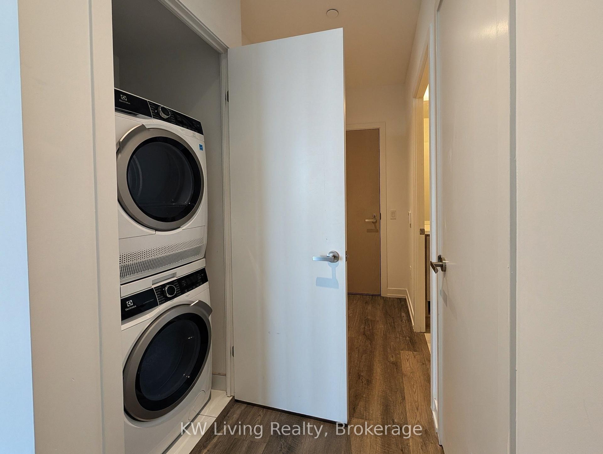 Photo 23 of Unit 1509, 55 Cooper Street, Toronto, Waterfront Communities — HOMEH