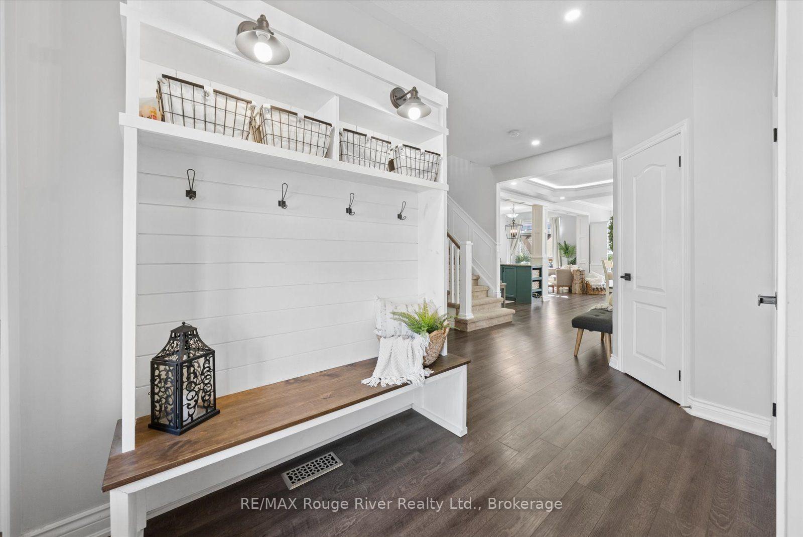 Photo 4 of 27 Bagnell Crescent, Clarington, Bowmanville — HOMEH