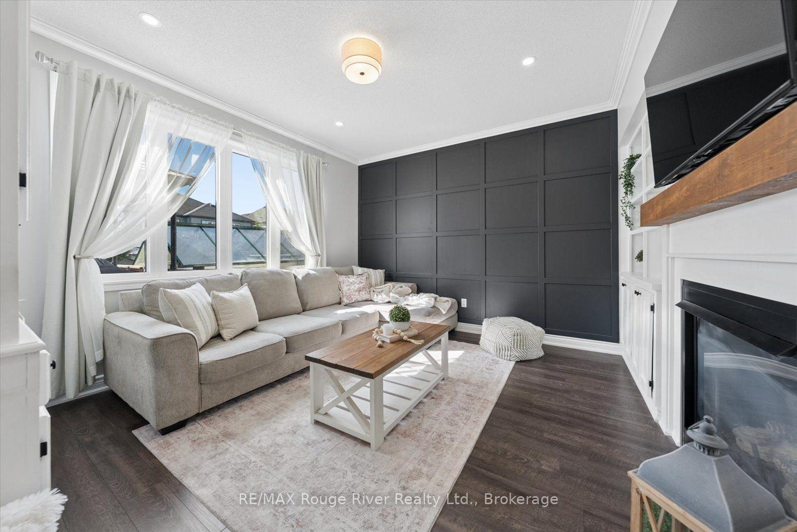 Photo 14 of 27 Bagnell Crescent, Clarington, Bowmanville — HOMEH