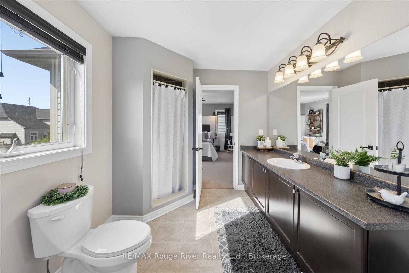 Photo 23 of 27 Bagnell Crescent, Clarington, Bowmanville — HOMEH