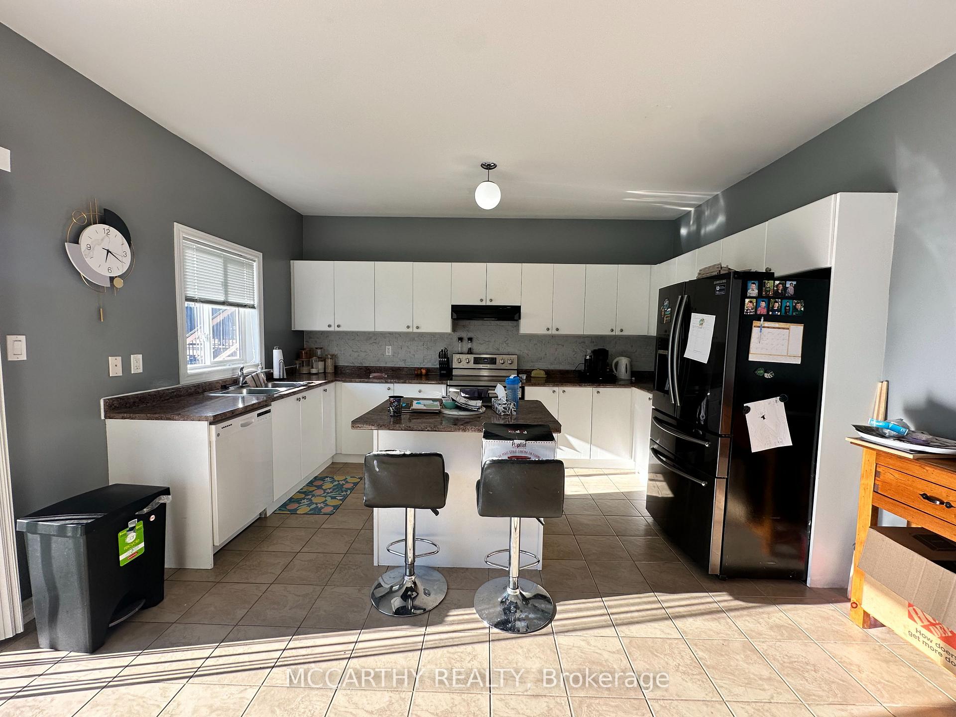Photo 11 of 516 Davis Drive, Shelburne — HOMEH