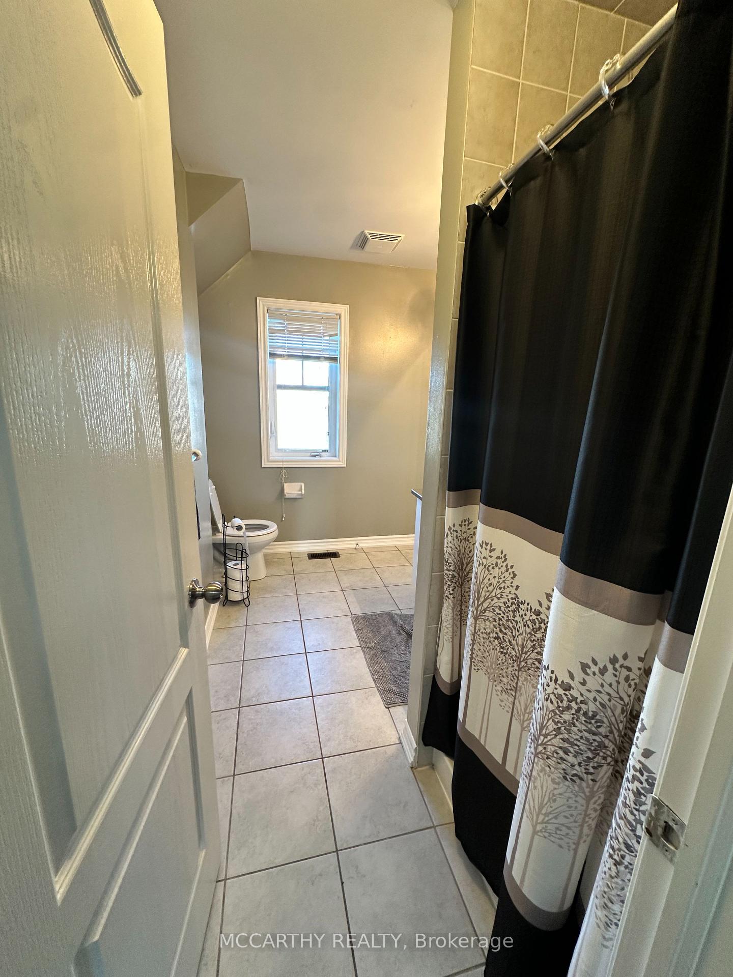 Photo 17 of 516 Davis Drive, Shelburne — HOMEH